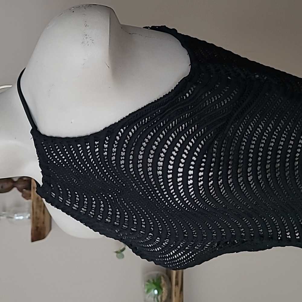 Windsor Crop Top - Picture 5 of 7
